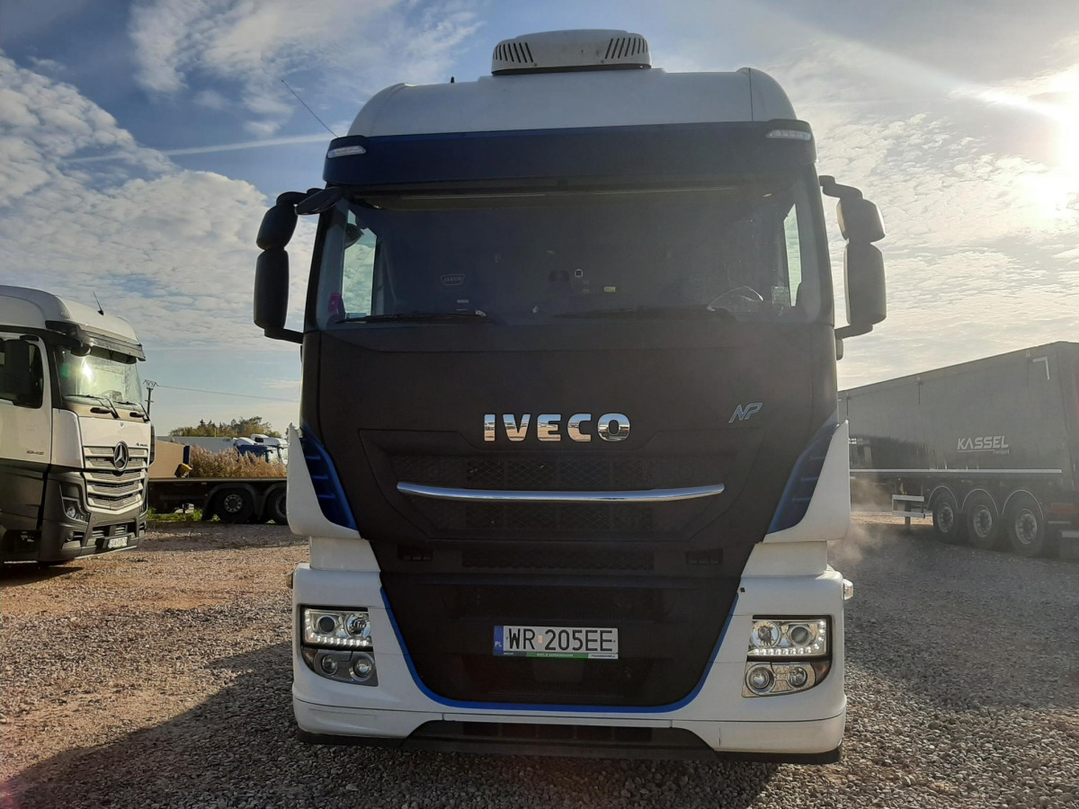 IVECO AS440ST/P LNG CIĄGNIK SIODŁOWY - Тягач: фото 3 IVECO AS440ST/P LNG CIĄGNIK SIODŁOWY - Тягач: фото 3