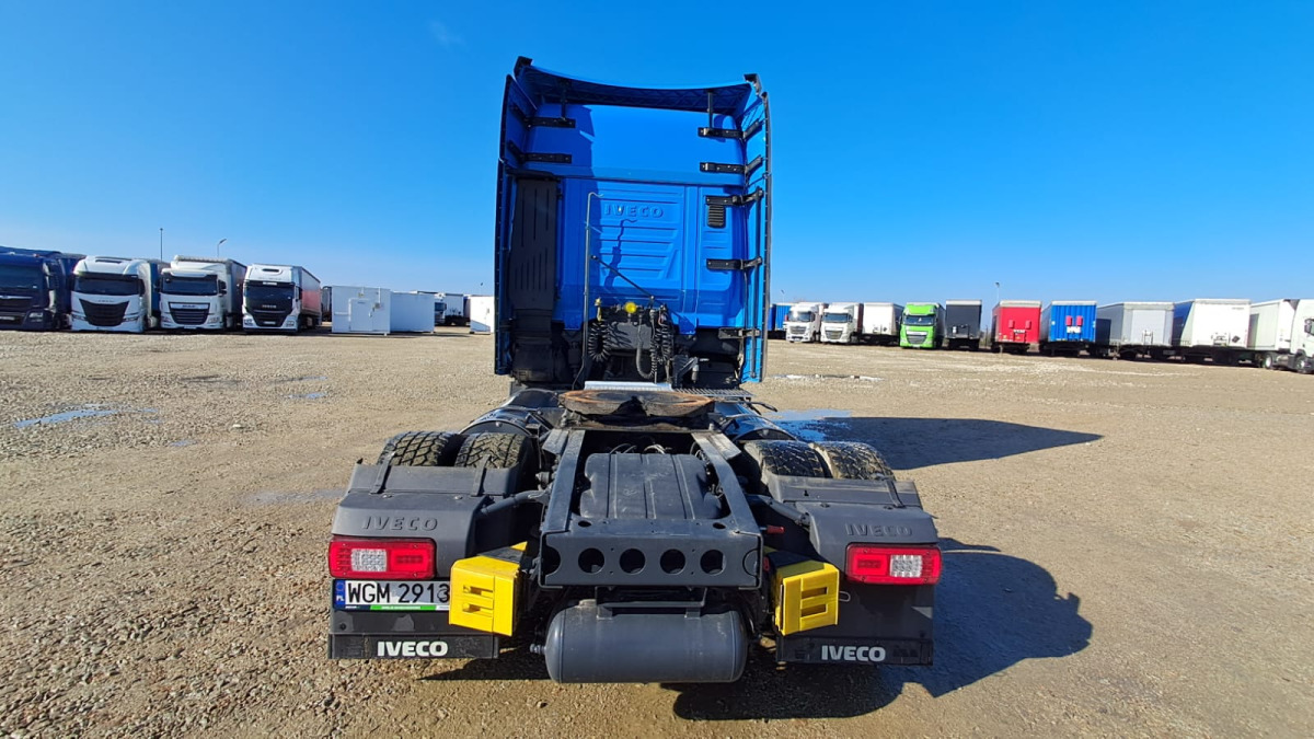 IVECO CIĄGNIK SIODŁOWY - Тягач: фото 4 IVECO CIĄGNIK SIODŁOWY - Тягач: фото 4