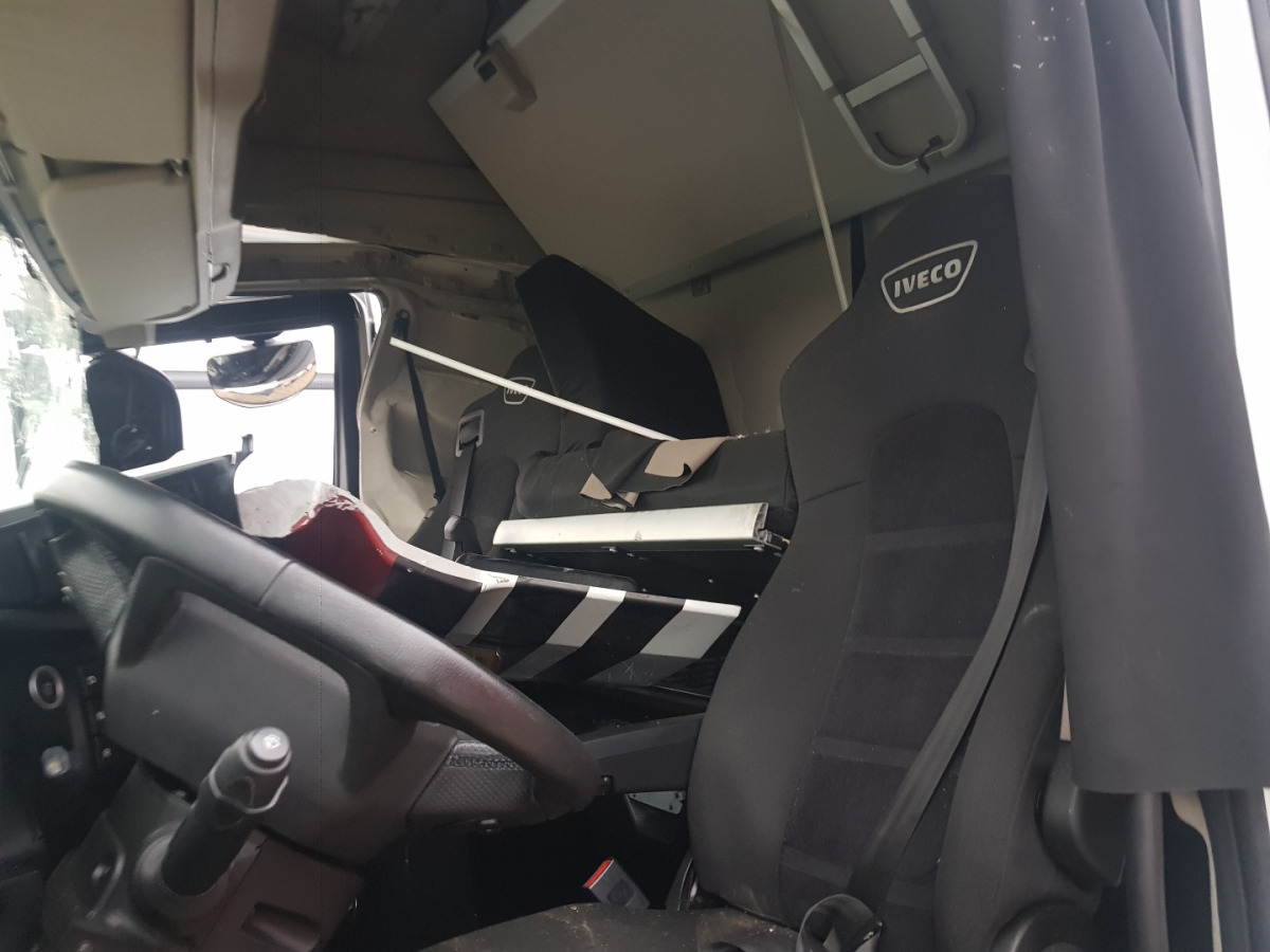 IVECO S-WAY CIĄGNIK SIODŁOWY - Тягач: фото 5 IVECO S-WAY CIĄGNIK SIODŁOWY - Тягач: фото 5