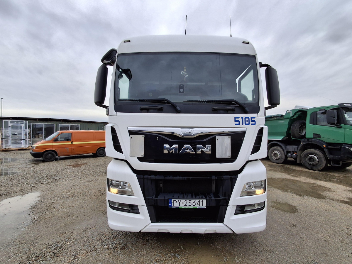 MAN TGX CIĄGNIK SIODŁOWY - Тягач: фото 2 MAN TGX CIĄGNIK SIODŁOWY - Тягач: фото 2
