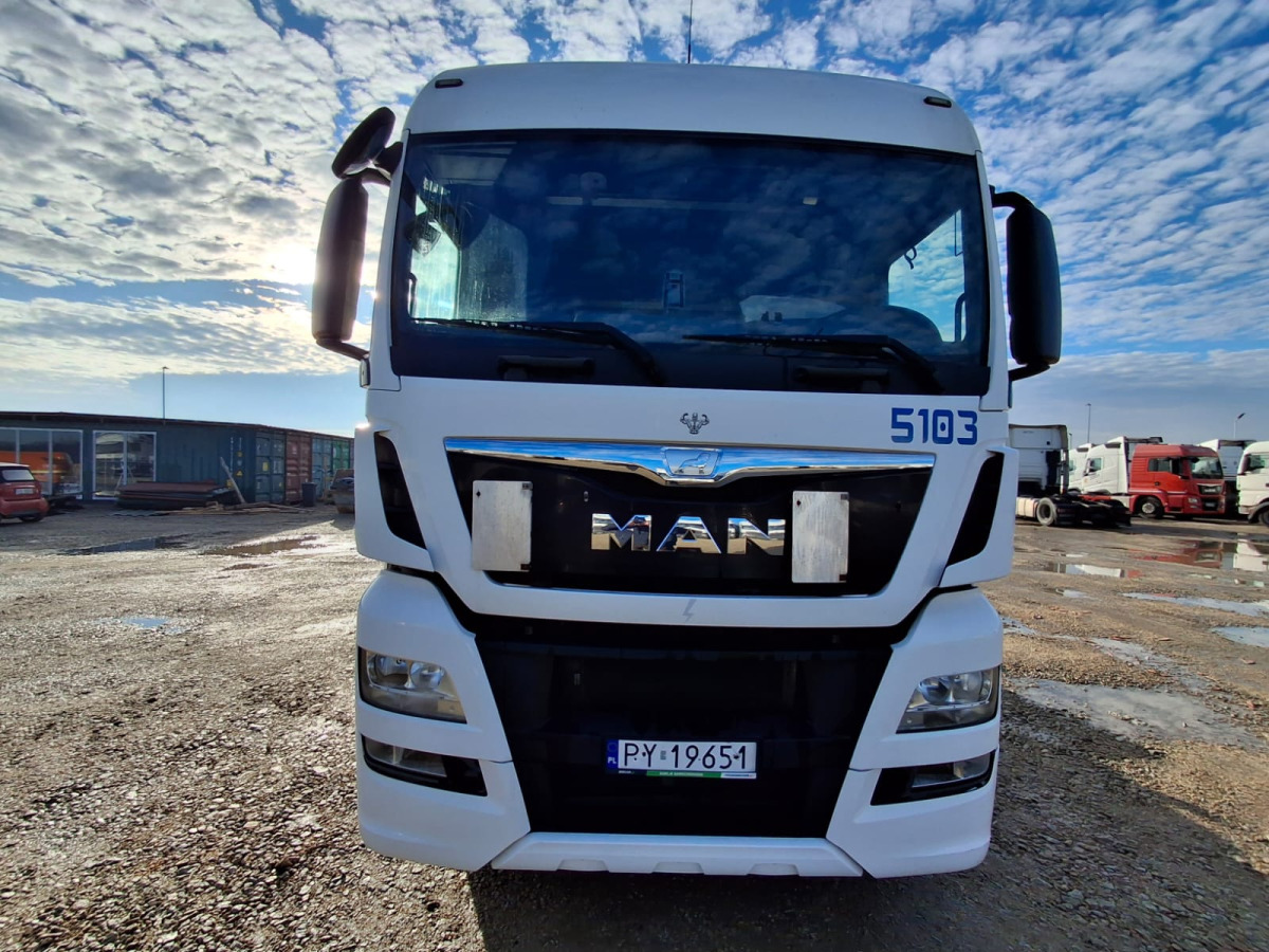 MAN TGX CIĄGNIK SIODŁOWY - Тягач: фото 2 MAN TGX CIĄGNIK SIODŁOWY - Тягач: фото 2