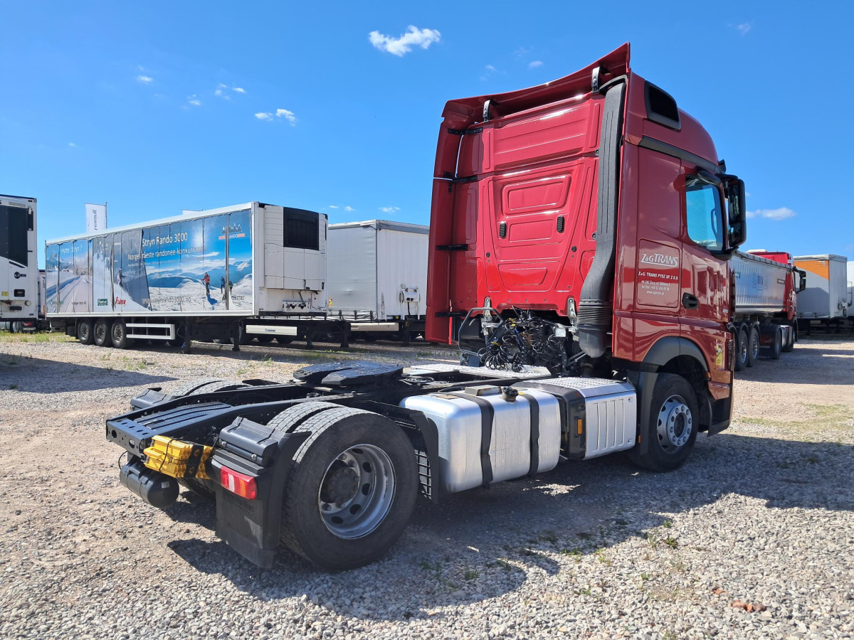 MERCEDES BENZ ACTROS CIĄGNIK SIODŁOWY - Тягач: фото 4 MERCEDES BENZ ACTROS CIĄGNIK SIODŁOWY - Тягач: фото 4