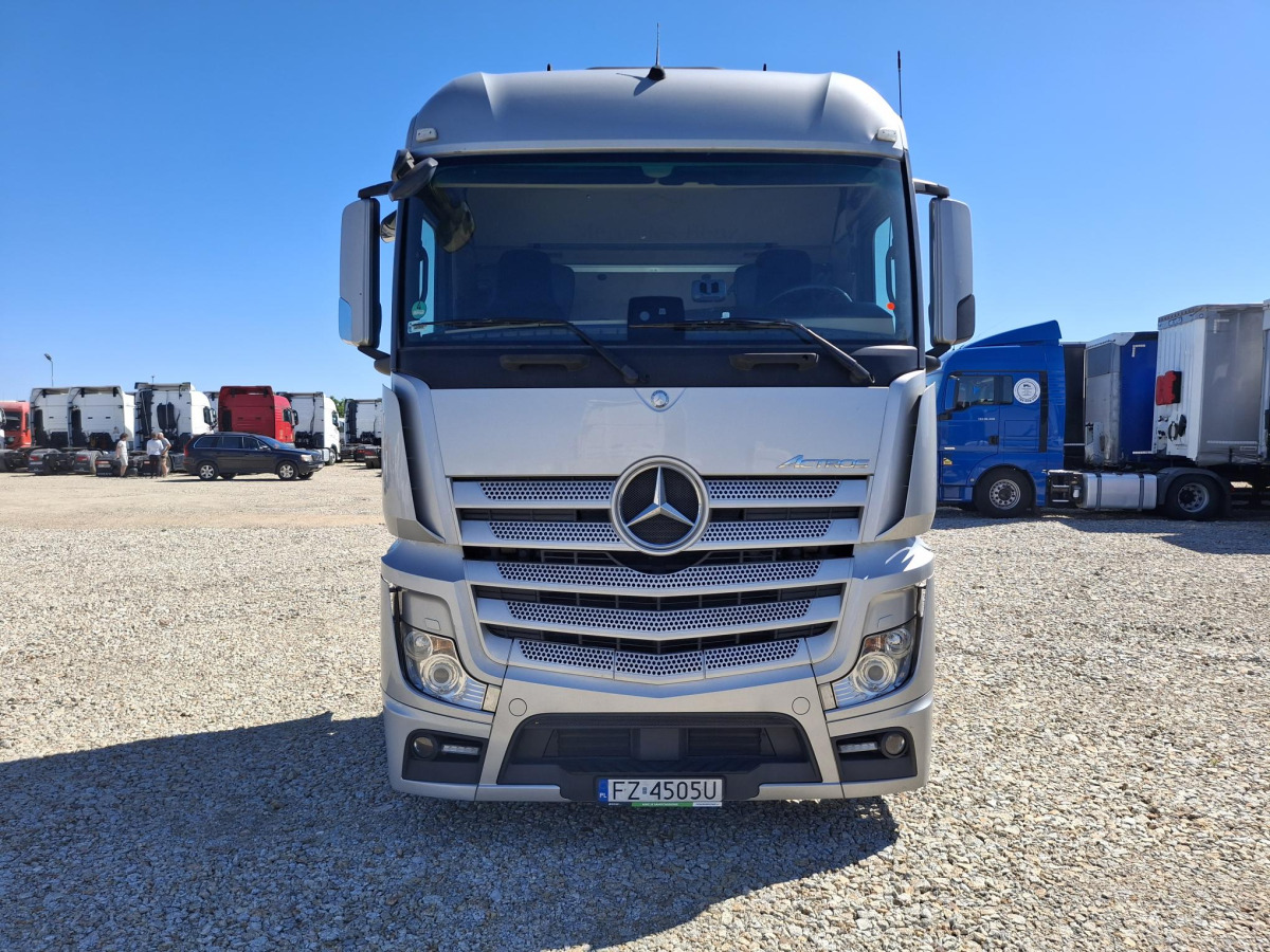 MERCEDES BENZ ACTROS CIĄGNIK SIODŁOWY - Тягач: фото 2 MERCEDES BENZ ACTROS CIĄGNIK SIODŁOWY - Тягач: фото 2