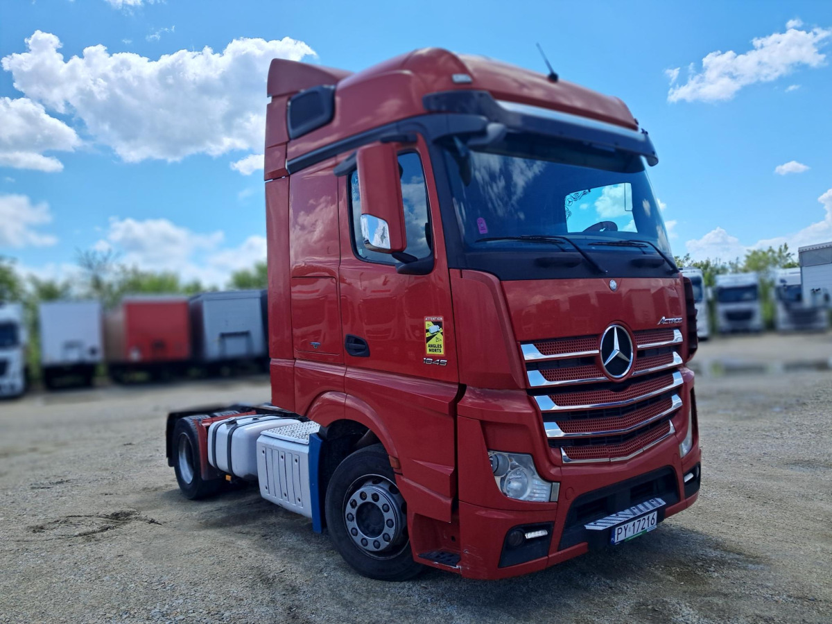 MERCEDES BENZ ACTROS CIĄGNIK SIODŁOWY - Тягач: фото 1 MERCEDES BENZ ACTROS CIĄGNIK SIODŁOWY - Тягач: фото 1