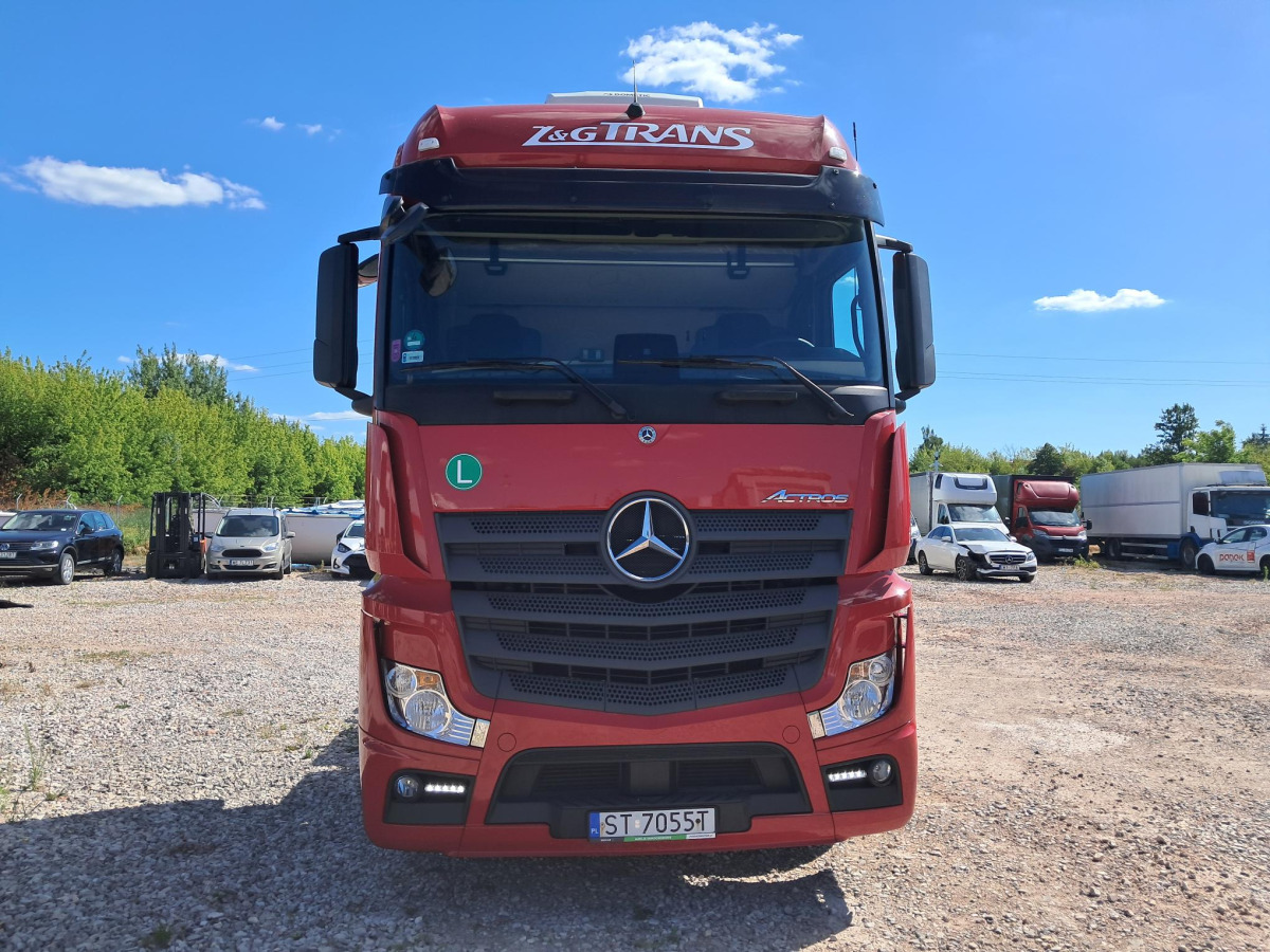 MERCEDES BENZ ACTROS CIĄGNIK SIODŁOWY - Тягач: фото 3 MERCEDES BENZ ACTROS CIĄGNIK SIODŁOWY - Тягач: фото 3