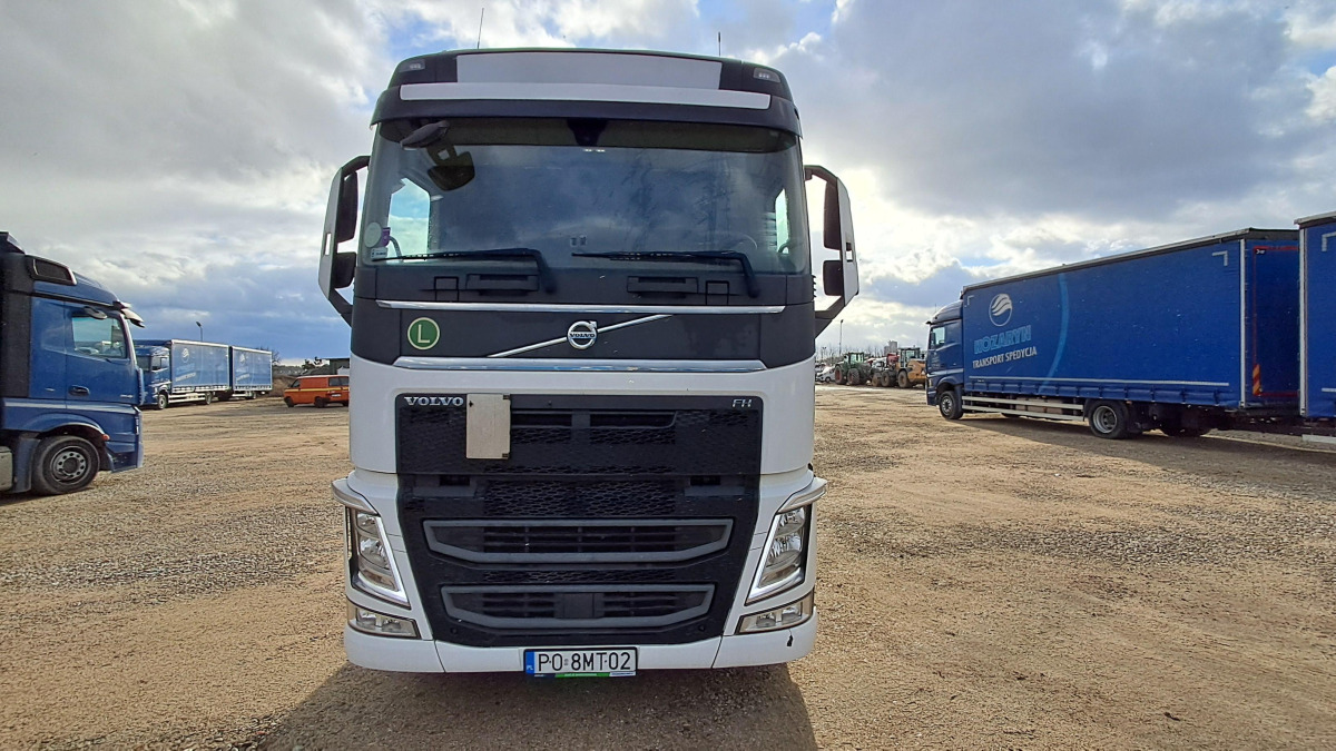 VOLVO FH 460 CIĄGNIK SIODŁOWY - Тягач: фото 2 VOLVO FH 460 CIĄGNIK SIODŁOWY - Тягач: фото 2