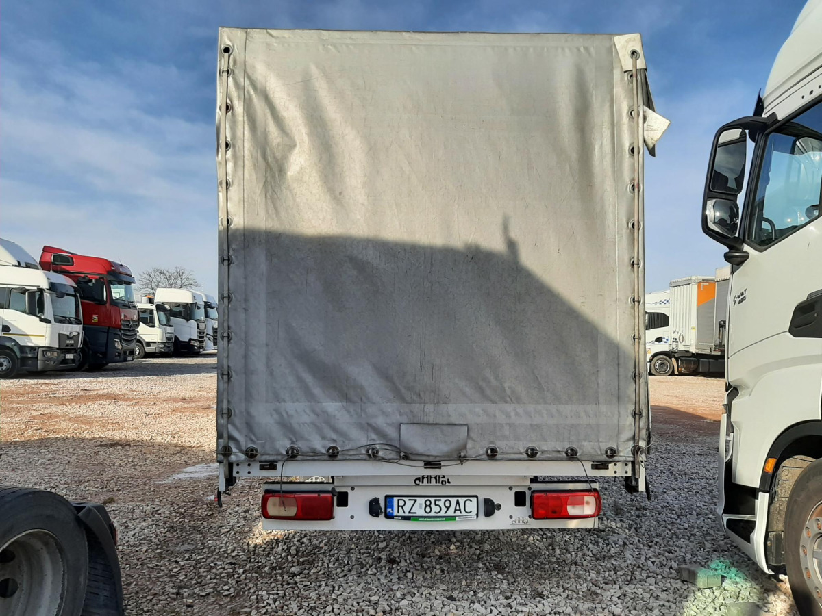 VOLKSWAGEN CRAFTER PLANDEKA - Тентованный фургон: фото 4 VOLKSWAGEN CRAFTER PLANDEKA - Тентованный фургон: фото 4