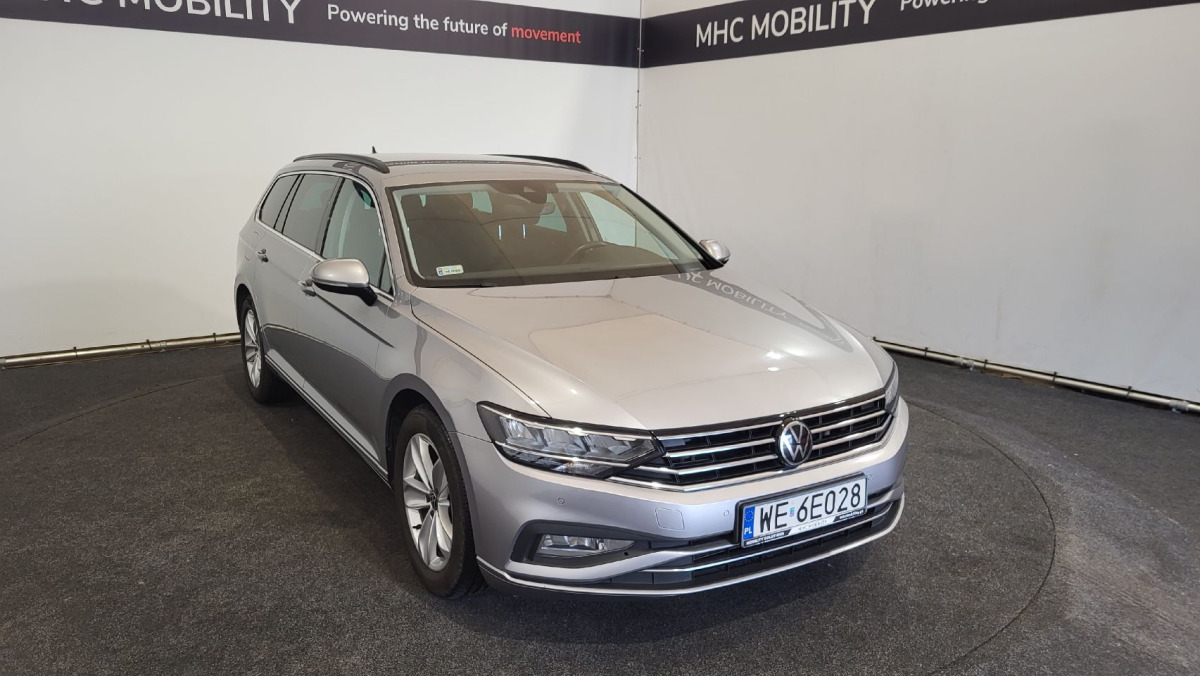 VOLKSWAGEN PASSAT KOMBI - Легковой автомобиль: фото 1 VOLKSWAGEN PASSAT KOMBI - Легковой автомобиль: фото 1