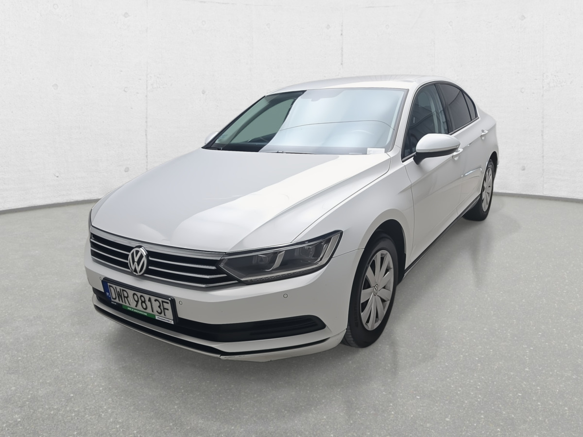 VOLKSWAGEN PASSAT SEDAN - Седан: фото 4 VOLKSWAGEN PASSAT SEDAN - Седан: фото 4