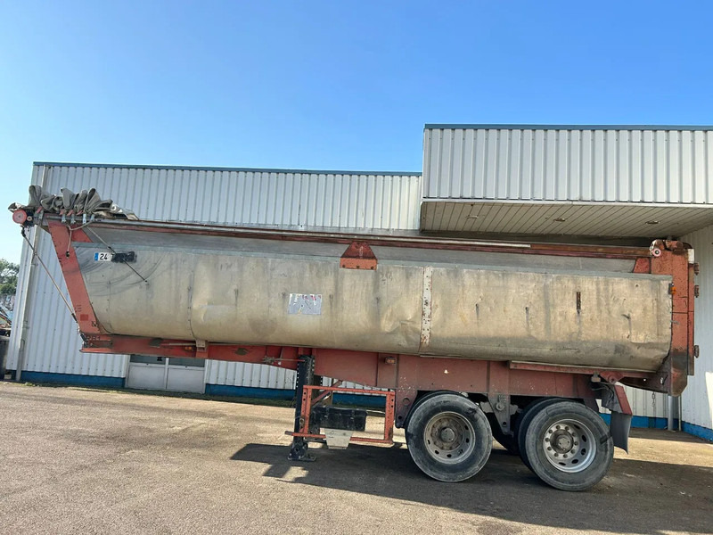 Fruehauf 2 Axle Steel Tipper , 8 Tyres, Spring Suspension , Drum Brakes - Самосвальный полуприцеп: фото 2 Fruehauf 2 Axle Steel Tipper , 8 Tyres, Spring Suspension , Drum Brakes - Самосвальный полуприцеп: фото 2