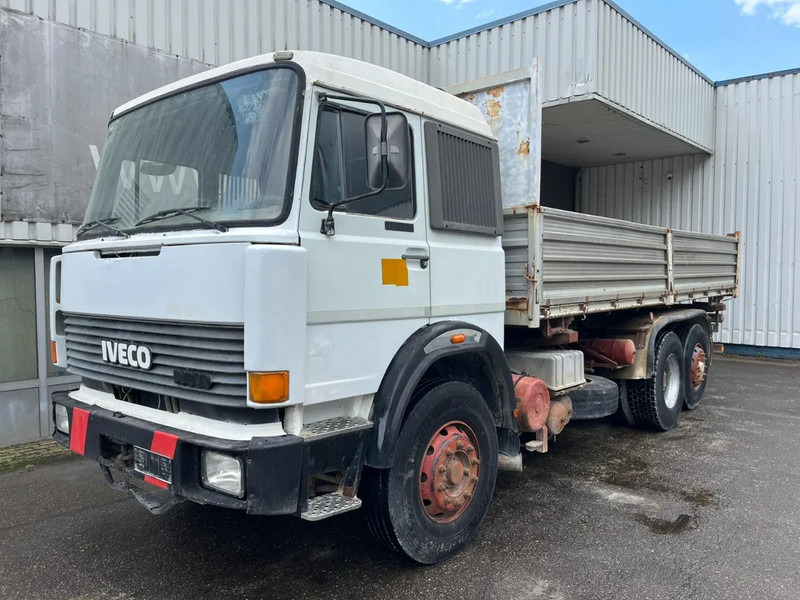 Iveco Turbostar 190-38 , 6x2 , V8 Watercooling , 3 Way Tipper , Spring Suspension , Manual - Самосвал: фото 4 Iveco Turbostar 190-38 , 6x2 , V8 Watercooling , 3 Way Tipper , Spring Suspension , Manual - Самосвал: фото 4