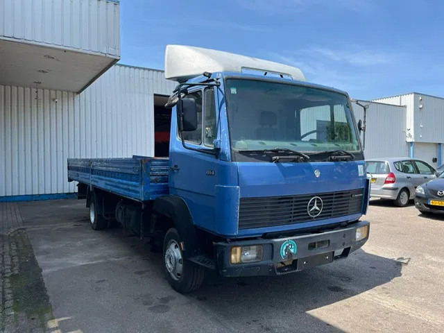 Mercedes-Benz 814 Ecoliner , Spring suspension , Manual , Euro 2 - Тентованный грузовик: фото 4 Mercedes-Benz 814 Ecoliner , Spring suspension , Manual , Euro 2 - Тентованный грузовик: фото 4