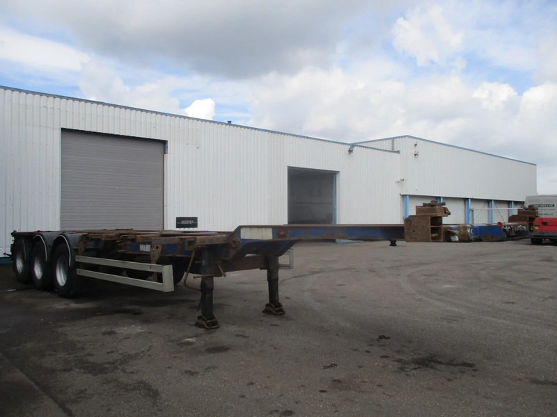 Wielton NS34P , Container trailer , 3 ROR axles , drum brakes , air suspension - Полуприцеп-контейнеровоз/ Сменный кузов: фото 4 Wielton NS34P , Container trailer , 3 ROR axles , drum brakes , air suspension - Полуприцеп-контейнеровоз/ Сменный кузов: фото 4