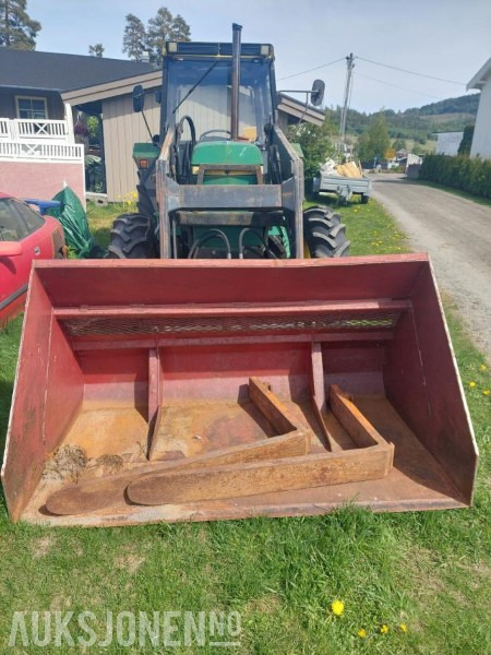 1980 John Deere 3140 4x4 6L motor med 100 hk MED LASTER SKUFFE OG SNØFRES - Трактор: фото 5 1980 John Deere 3140 4x4 6L motor med 100 hk MED LASTER SKUFFE OG SNØFRES - Трактор: фото 5