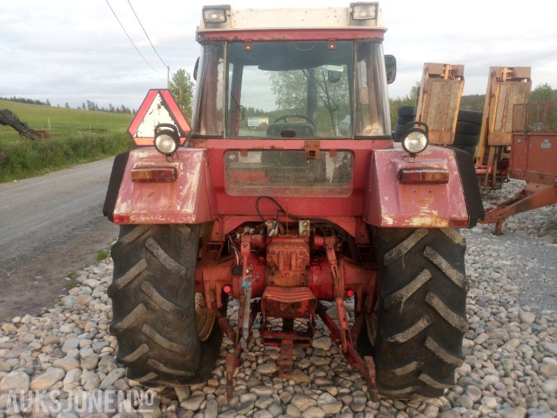 1982 CASE IH 955 - Трактор: фото 4 1982 CASE IH 955 - Трактор: фото 4