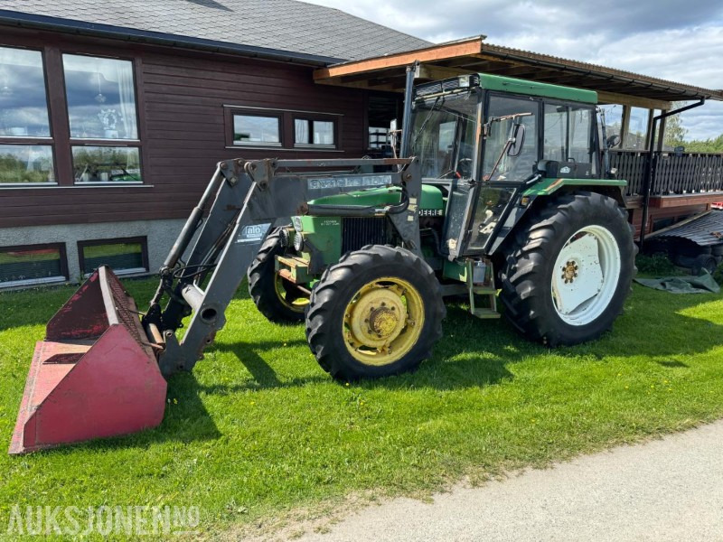 1983 John Deere 2140 SYNCHRON 4X4 LASTER, IKKE MVA - Трактор: фото 1 1983 John Deere 2140 SYNCHRON 4X4 LASTER, IKKE MVA - Трактор: фото 1