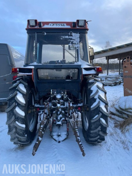 1985 CASE IH 685 - Трактор: фото 3 1985 CASE IH 685 - Трактор: фото 3
