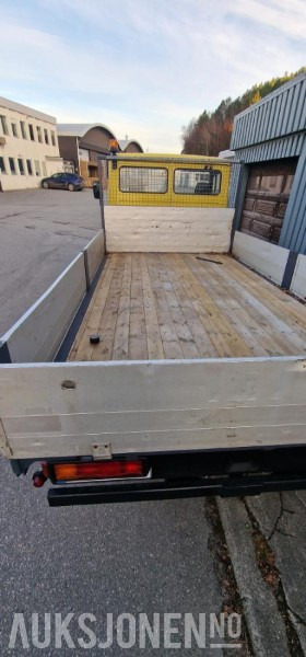 1994 Mercedes-Benz vario 611D lav km stand 9000km med kran - Грузовик бортовой/ Платформа: фото 5 1994 Mercedes-Benz vario 611D lav km stand 9000km med kran - Грузовик бортовой/ Платформа: фото 5