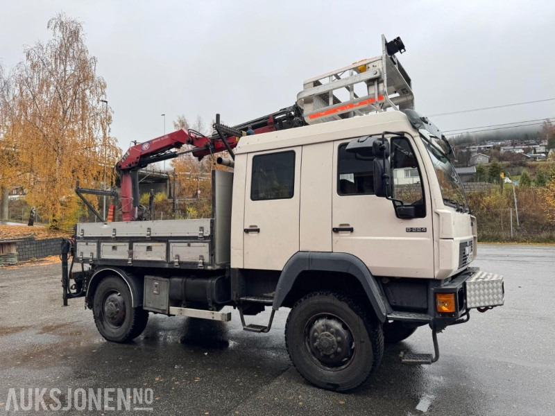 1997 MAN 8.224 LAEC 4x4 linjebil med kran og selvnivellerende mannskapskorg - Автоманипулятор: фото 3 1997 MAN 8.224 LAEC 4x4 linjebil med kran og selvnivellerende mannskapskorg - Автоманипулятор: фото 3