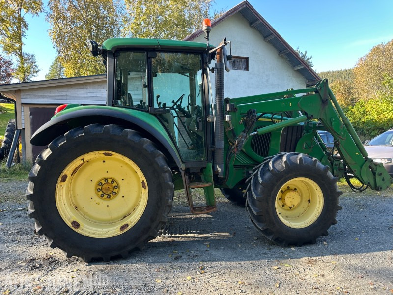 2004 John Deere 6320 - traktor med frontlaster - Трактор: фото 5 2004 John Deere 6320 - traktor med frontlaster - Трактор: фото 5