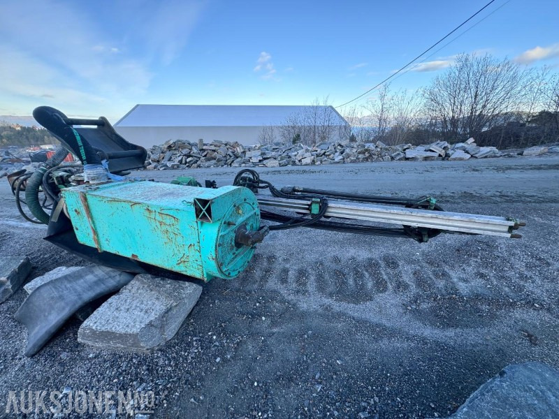 2006 IR Montabert boretårn CPA 225 - HC 40 hammer - Nytt S70 feste i 2022 - Ilmeg støvsuger - kompressor - Буровая машина: фото 5 2006 IR Montabert boretårn CPA 225 - HC 40 hammer - Nytt S70 feste i 2022 - Ilmeg støvsuger - kompressor - Буровая машина: фото 5