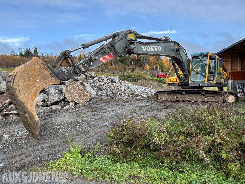 2006 Volvo EC210BLC gravemaskin med tannskuffe - Экскаватор: фото 1 2006 Volvo EC210BLC gravemaskin med tannskuffe - Экскаватор: фото 1