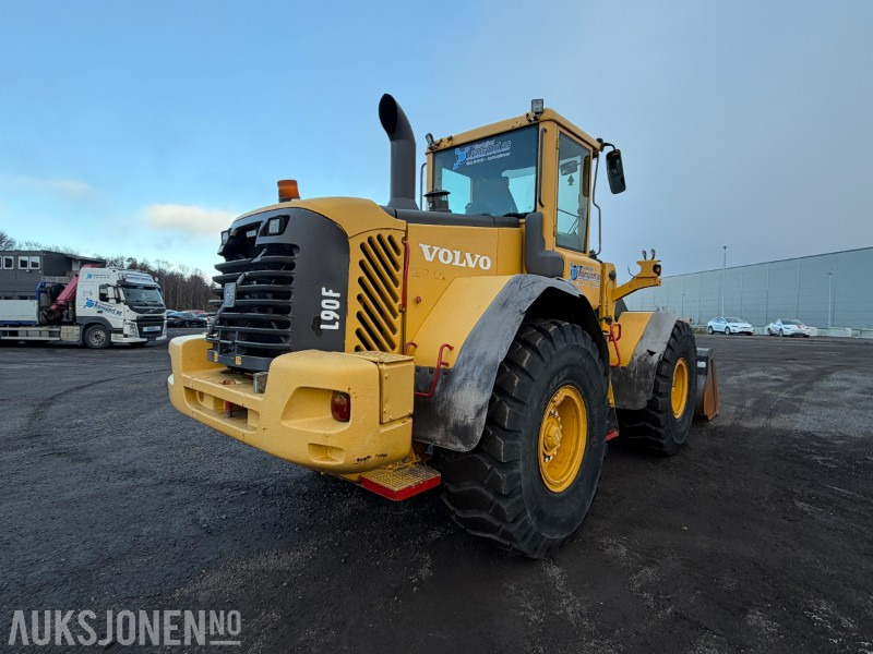 2006 Volvo L90E hjullaster - Sentralsmøring - Joystick - Tilleggshydraulikk - Колёсный погрузчик: фото 5 2006 Volvo L90E hjullaster - Sentralsmøring - Joystick - Tilleggshydraulikk - Колёсный погрузчик: фото 5
