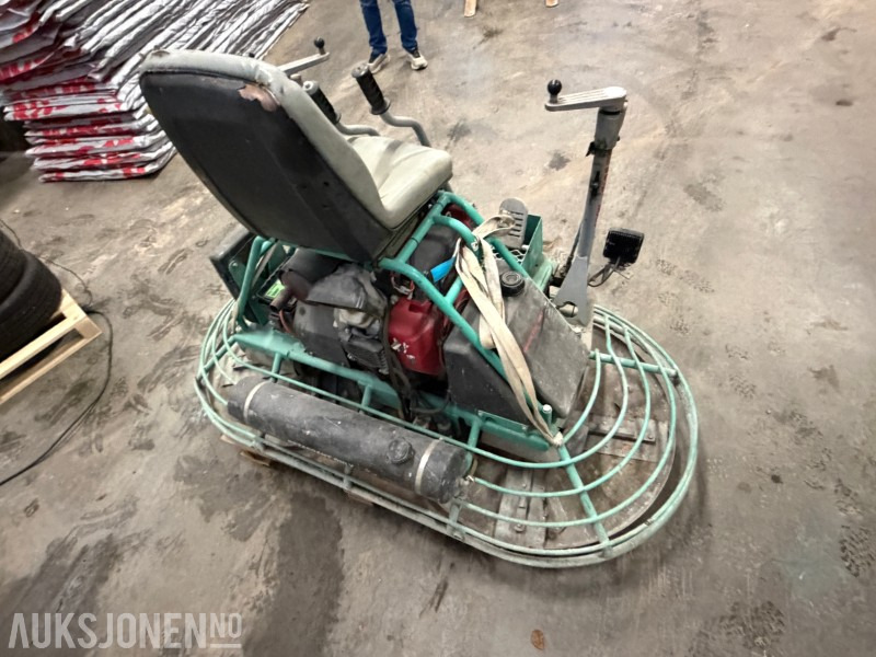 2007 Whiteman JWN glattemaskin 90 cm - Строительное оборудование: фото 5 2007 Whiteman JWN glattemaskin 90 cm - Строительное оборудование: фото 5