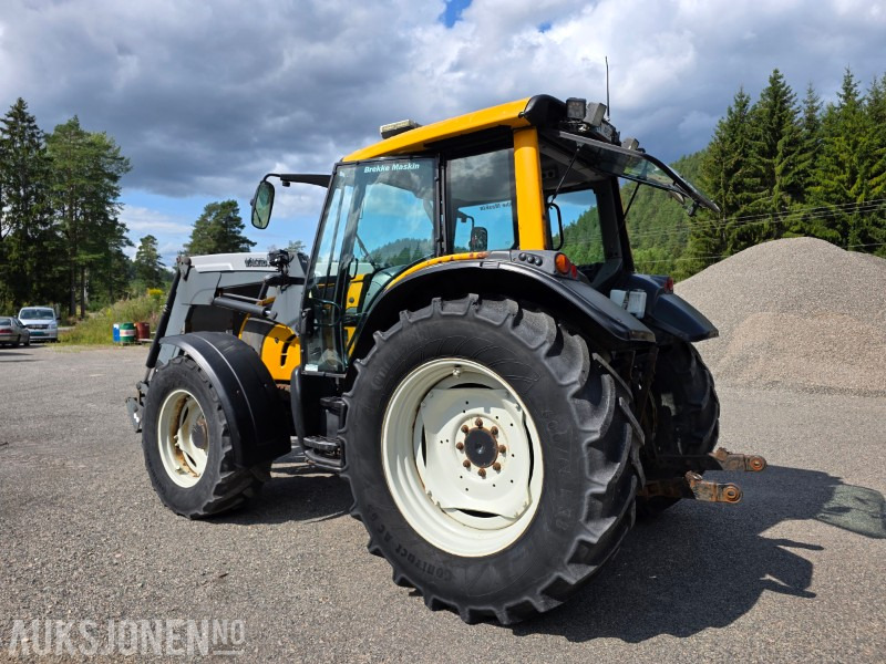 2008 Valtra N111 Traktor - 6140 Arbeidstimer - Valtra 45 Frontlaster - Трактор: фото 4 2008 Valtra N111 Traktor - 6140 Arbeidstimer - Valtra 45 Frontlaster - Трактор: фото 4
