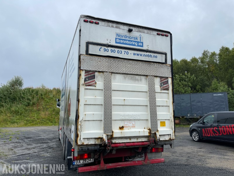 2009 Scania 480 R-serie Topline Skapbil med full sideåpning og Zepro baklift - Грузовик с закрытым кузовом: фото 5 2009 Scania 480 R-serie Topline Skapbil med full sideåpning og Zepro baklift - Грузовик с закрытым кузовом: фото 5