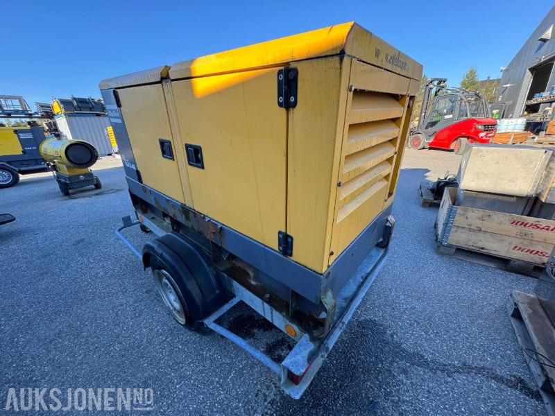 2010 Atlas Copco QAS 40 strømaggregat 40KVA - Строительное оборудование: фото 3 2010 Atlas Copco QAS 40 strømaggregat 40KVA - Строительное оборудование: фото 3