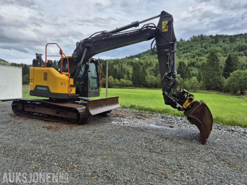 2010 Volvo EC145EL ROTOTILT SENTRALSMØRING - Экскаватор: фото 3 2010 Volvo EC145EL ROTOTILT SENTRALSMØRING - Экскаватор: фото 3