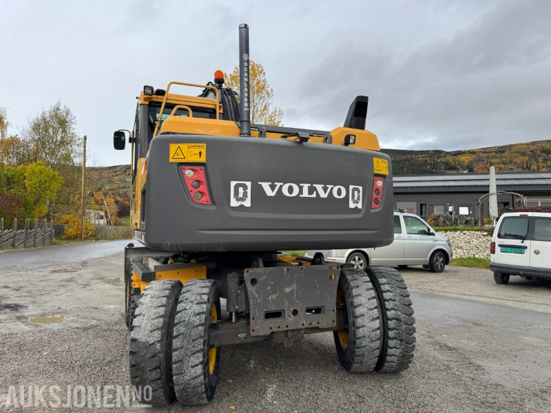 2012 Volvo EW140 D Hjulmaskin TILTROTATOR, 2 SKUFFER, SENTRALSMØRING - Экскаватор: фото 5 2012 Volvo EW140 D Hjulmaskin TILTROTATOR, 2 SKUFFER, SENTRALSMØRING - Экскаватор: фото 5