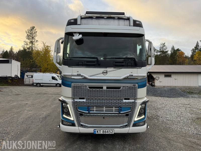2013 Volvo FH16 750 8X4 - 430 000km - Krokbil - Kran hydraulikk - Brøyteplate - Крюковой мультилифт: фото 2 2013 Volvo FH16 750 8X4 - 430 000km - Krokbil - Kran hydraulikk - Brøyteplate - Крюковой мультилифт: фото 2