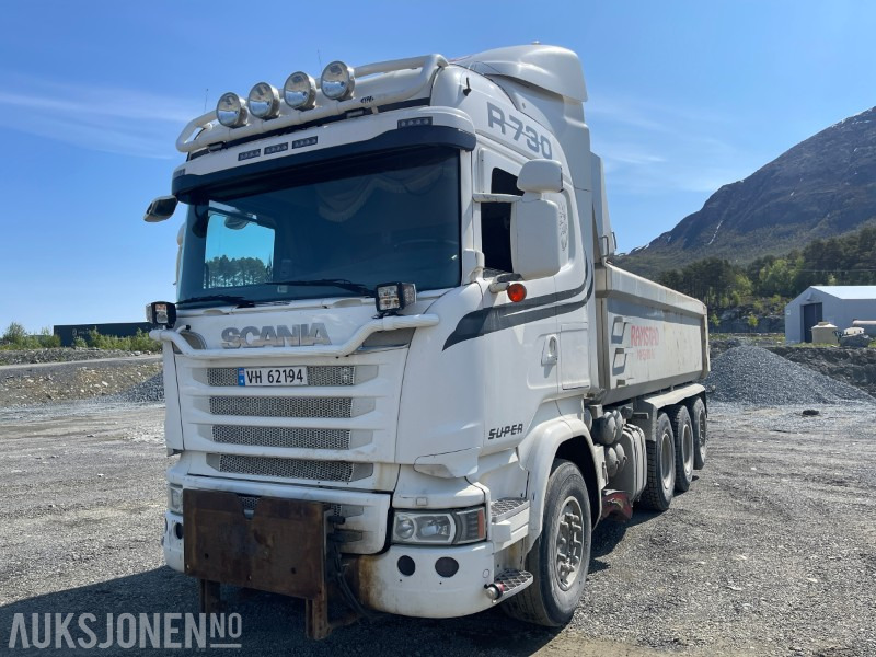 2014 Scania R730 Tridem Brøyterigget tippbil m/ underliggende skjær fra 2021! Euro 6 - Самосвал: фото 1 2014 Scania R730 Tridem Brøyterigget tippbil m/ underliggende skjær fra 2021! Euro 6 - Самосвал: фото 1
