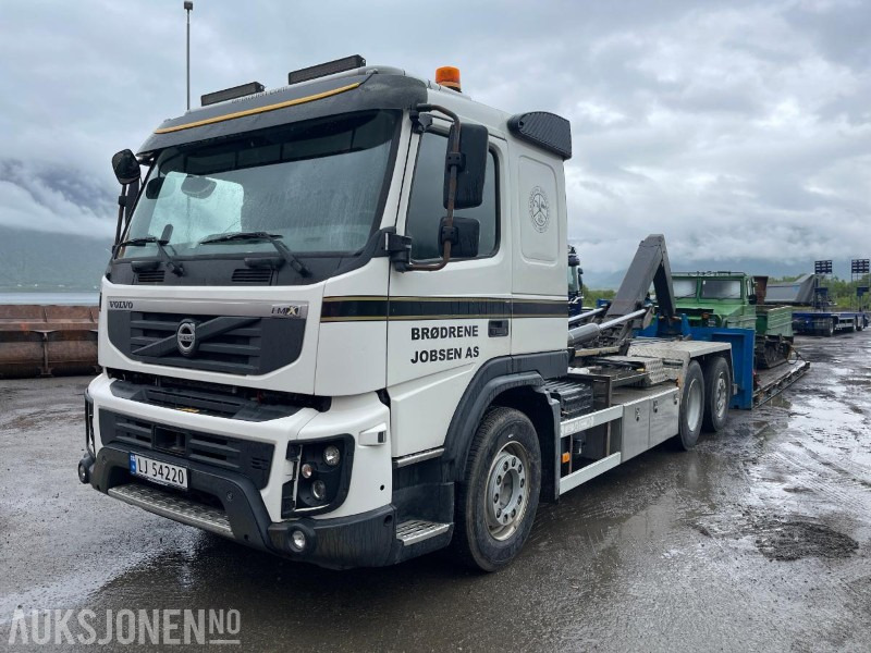 2014 Volvo FMX * Krokløft * 275076 km * Godkjent som skolebil * Eu godkjent til 25.08.2025 - Крюковой мультилифт: фото 1 2014 Volvo FMX * Krokløft * 275076 km * Godkjent som skolebil * Eu godkjent til 25.08.2025 - Крюковой мультилифт: фото 1