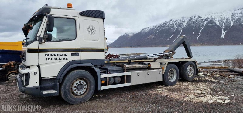 2014 Volvo FMX * Krokløft * 275076 km * Godkjent som skolebil * Eu godkjent til 25.08.2025 - Крюковой мультилифт: фото 4 2014 Volvo FMX * Krokløft * 275076 km * Godkjent som skolebil * Eu godkjent til 25.08.2025 - Крюковой мультилифт: фото 4