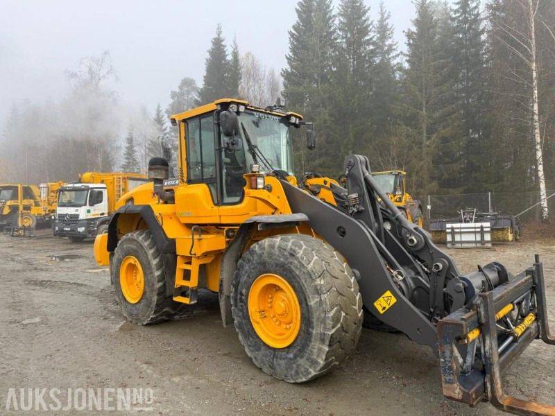 2014 Volvo L120G hjullaster, 7763 timer, Hydr. pallegaffel, nylig service og årskontroll - Колёсный погрузчик: фото 3 2014 Volvo L120G hjullaster, 7763 timer, Hydr. pallegaffel, nylig service og årskontroll - Колёсный погрузчик: фото 3