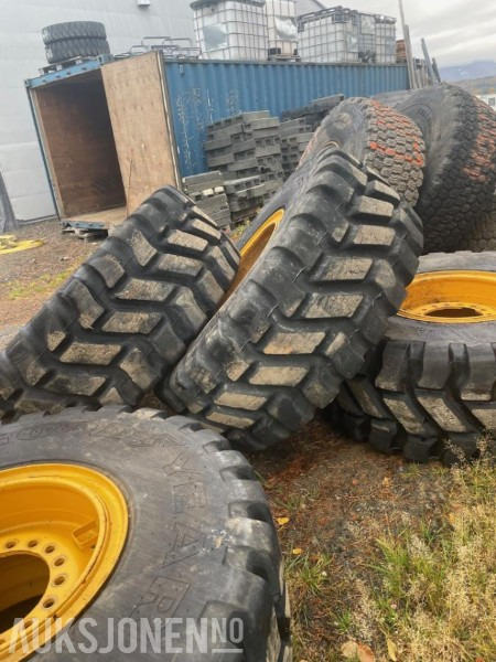2015 4 Stk 20,5/25 GoodYear hjullasterdekk - Колёсный погрузчик: фото 3 2015 4 Stk 20,5/25 GoodYear hjullasterdekk - Колёсный погрузчик: фото 3