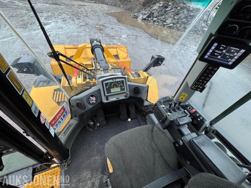 Колёсный погрузчик 2015 CAT 966M FOREST MACHINE HJULLASTER, VEKT, SENTRALSMØRING, FULL SERVICEHISTORIKK, SKUFFE: фото 21 Колёсный погрузчик 2015 CAT 966M FOREST MACHINE HJULLASTER, VEKT, SENTRALSMØRING, FULL SERVICEHISTORIKK, SKUFFE: фото 21