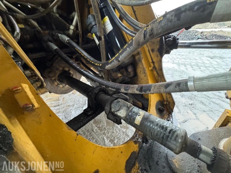 Колёсный погрузчик 2015 CAT 966M FOREST MACHINE HJULLASTER, VEKT, SENTRALSMØRING, FULL SERVICEHISTORIKK, SKUFFE: фото 45 Колёсный погрузчик 2015 CAT 966M FOREST MACHINE HJULLASTER, VEKT, SENTRALSMØRING, FULL SERVICEHISTORIKK, SKUFFE: фото 45