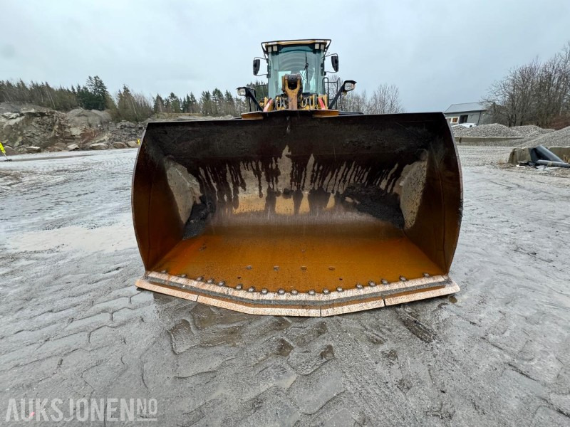 Колёсный погрузчик 2015 CAT 966M FOREST MACHINE HJULLASTER, VEKT, SENTRALSMØRING, FULL SERVICEHISTORIKK, SKUFFE: фото 12 Колёсный погрузчик 2015 CAT 966M FOREST MACHINE HJULLASTER, VEKT, SENTRALSMØRING, FULL SERVICEHISTORIKK, SKUFFE: фото 12