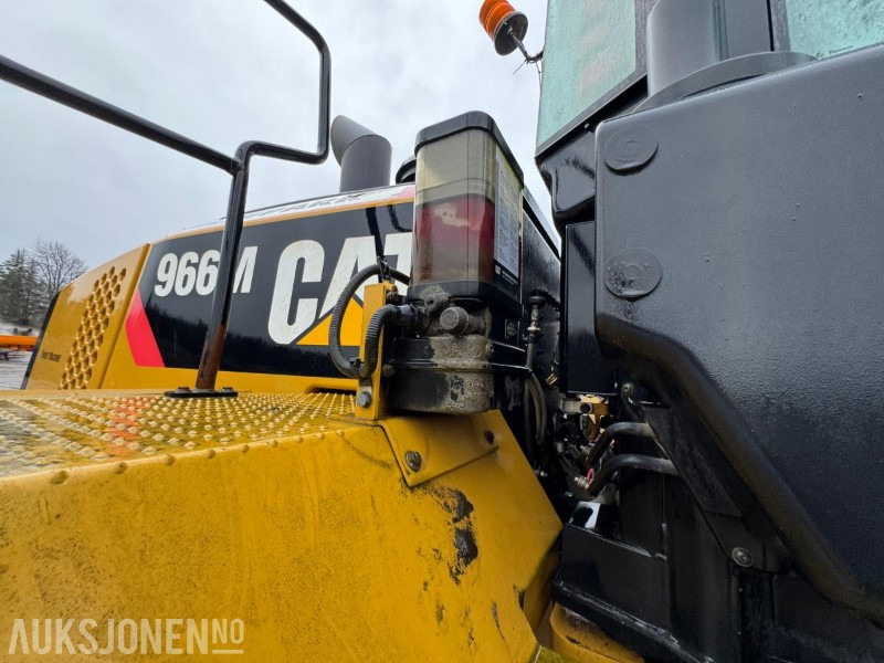 Колёсный погрузчик 2015 CAT 966M FOREST MACHINE HJULLASTER, VEKT, SENTRALSMØRING, FULL SERVICEHISTORIKK, SKUFFE: фото 49 Колёсный погрузчик 2015 CAT 966M FOREST MACHINE HJULLASTER, VEKT, SENTRALSMØRING, FULL SERVICEHISTORIKK, SKUFFE: фото 49