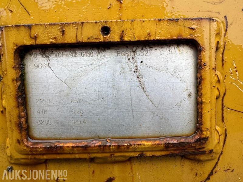 Колёсный погрузчик 2015 CAT 966M FOREST MACHINE HJULLASTER, VEKT, SENTRALSMØRING, FULL SERVICEHISTORIKK, SKUFFE: фото 9 Колёсный погрузчик 2015 CAT 966M FOREST MACHINE HJULLASTER, VEKT, SENTRALSMØRING, FULL SERVICEHISTORIKK, SKUFFE: фото 9