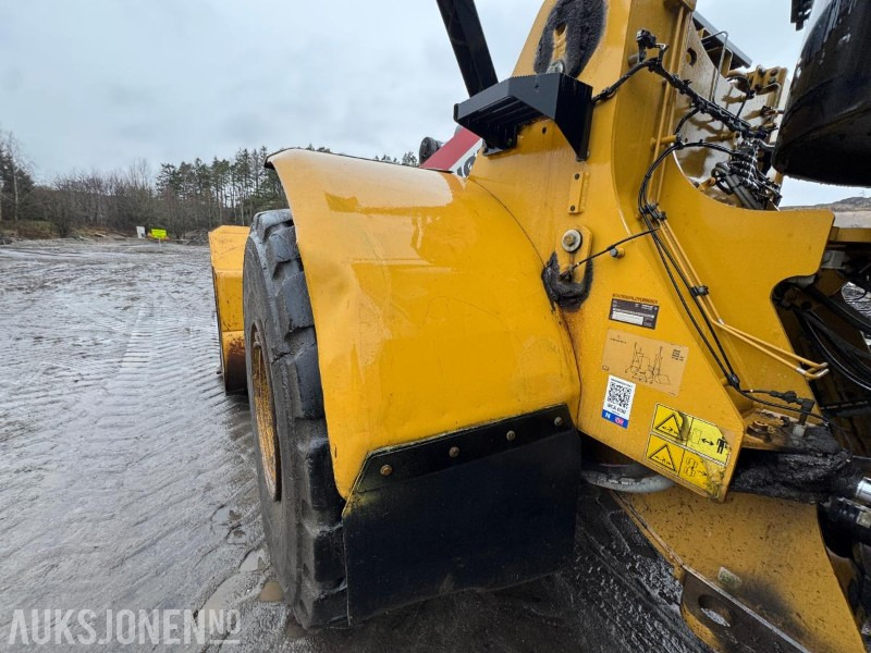 Колёсный погрузчик 2015 CAT 966M FOREST MACHINE HJULLASTER, VEKT, SENTRALSMØRING, FULL SERVICEHISTORIKK, SKUFFE: фото 46 Колёсный погрузчик 2015 CAT 966M FOREST MACHINE HJULLASTER, VEKT, SENTRALSMØRING, FULL SERVICEHISTORIKK, SKUFFE: фото 46