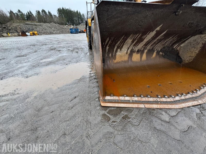 Колёсный погрузчик 2015 CAT 966M FOREST MACHINE HJULLASTER, VEKT, SENTRALSMØRING, FULL SERVICEHISTORIKK, SKUFFE: фото 11 Колёсный погрузчик 2015 CAT 966M FOREST MACHINE HJULLASTER, VEKT, SENTRALSMØRING, FULL SERVICEHISTORIKK, SKUFFE: фото 11