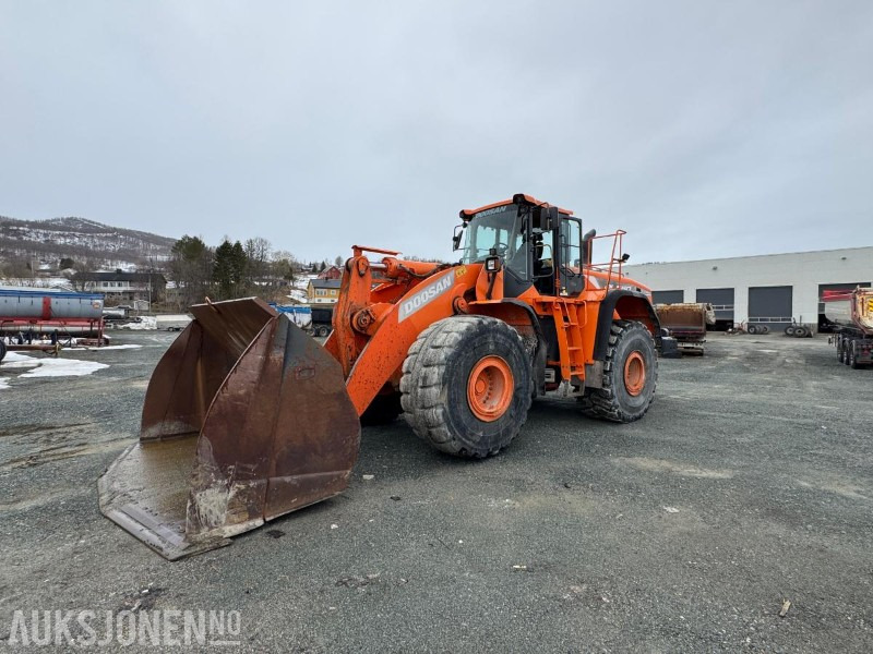 2015 Doosan DL550-5 Hjullaster - Nye dekk - Gjerstad 6000L - 7596T - Колёсный погрузчик: фото 1 2015 Doosan DL550-5 Hjullaster - Nye dekk - Gjerstad 6000L - 7596T - Колёсный погрузчик: фото 1