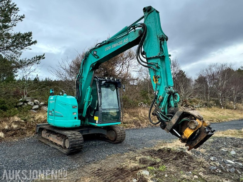 2016 Kobelco SK75SR-3E - 8,5 tonns gravemaskin med gummibelter - Tiltrotator - Pusskuffe - Bunkringspumpe - Sentralsmøring - Sertifisert - Экскаватор: фото 3 2016 Kobelco SK75SR-3E - 8,5 tonns gravemaskin med gummibelter - Tiltrotator - Pusskuffe - Bunkringspumpe - Sentralsmøring - Sertifisert - Экскаватор: фото 3