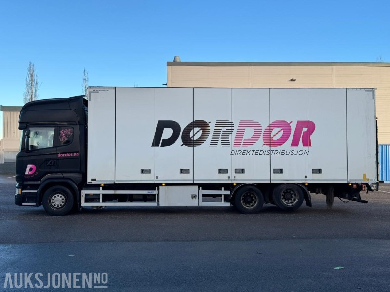 2016 Scania R520 6X2 skapbil med full sideåpning / EURO 6 - Грузовик с закрытым кузовом: фото 2 2016 Scania R520 6X2 skapbil med full sideåpning / EURO 6 - Грузовик с закрытым кузовом: фото 2