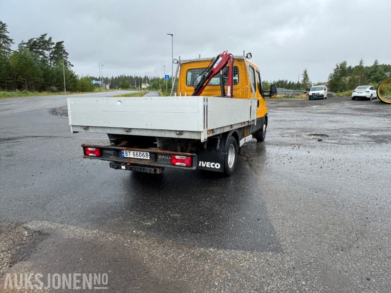 2017 Iveco Daily dobbelkabin m/kran, Webasto, innredning, inverter og vinterhjul - Грузовик бортовой/ Платформа: фото 5 2017 Iveco Daily dobbelkabin m/kran, Webasto, innredning, inverter og vinterhjul - Грузовик бортовой/ Платформа: фото 5